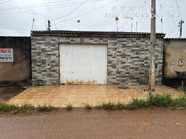 Casa em Santo Antônio do Descoberto, Mansoes Bittencourt, Quadra 80, N. S/N, Lt 205a3 Rua Capoeirinha, GO. Área: 126.17m2