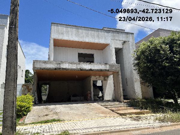 Casa em Teresina, Novo Uruguai, Rua 16, N. 18, Lt 18 Qd Ag, PI. Área: 257.28m2