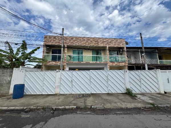 Prédio em Nova Iguaçu, Valverde, Rua Carlos Acioli, N. 255, Cs 06 Lt 04 Qd H, RJ. Área: 76.56m2