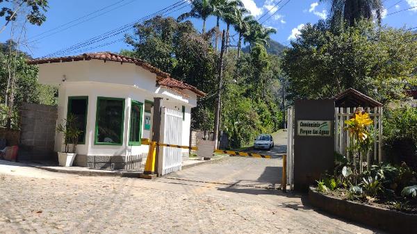 Casa em Guapimirim, Corujas, Rua Dos Guaxos, N. 191, Cs 2, RJ. Área: 362.11m2