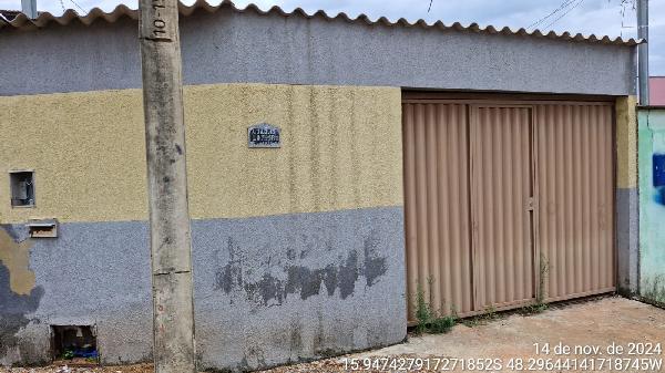Casa em Santo Antônio do Descoberto, Jardim Ana Beatriz I, Rua 3, N. S/N, Lt 18-B ,Qd 17, GO. Área: 105m2