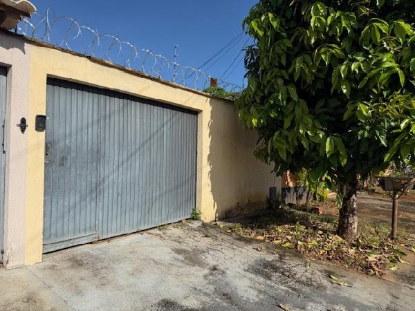 Casa em Goiânia, Jardim Mariliza, Rua Mangue, N. Sn, Lt 03 Qd 56  Cs 01, GO. Área: 107.35m2