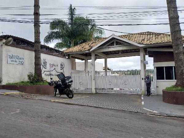Casa em Cotia, Taboleiro Verde, Estrada Do Taboleiro Verde, N. 210, Cs 48, SP. Área: 56.25m2