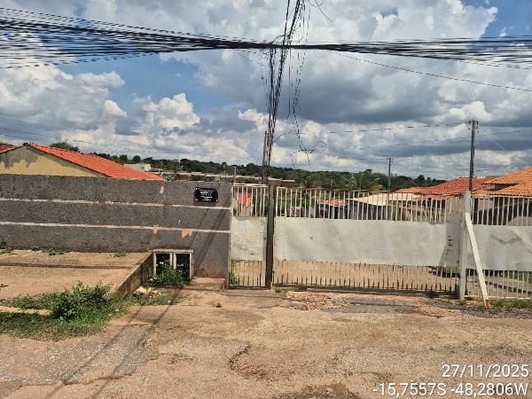 Casa em Águas Lindas de Goiás, Parque Da Barragem Setor 07, Quadra 56, N. Sn, Cs 11 Parte Lt 12-A, GO. Área: 61.59m2