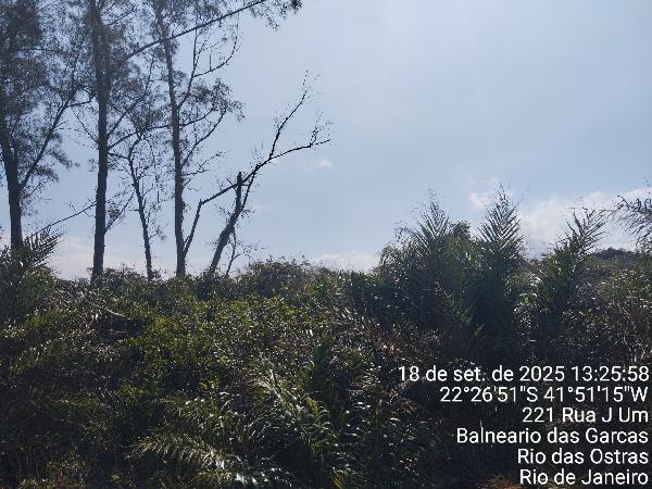 Terreno em Rio das Ostras, Balneário Das Garças, Av. Tres, N. Sn, Lt 01 Qd 01, RJ. Área: 715m2