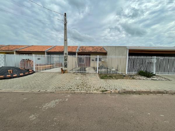 Casa em Fazenda Rio Grande, Veneza, Rua Manuel Bandeira, N. 78, Unidade 03, PR. Área: 49.85m2