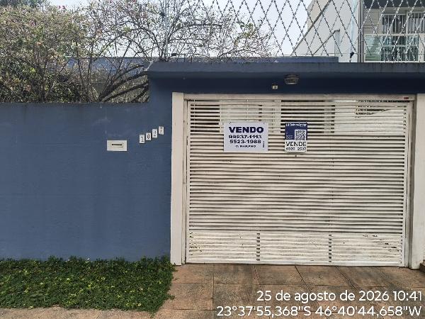Casa em São Paulo, Brooklin Paulista, Rua Tome Portes, N. 1027, Lt 12a Qd 08, SP. Área: 407m2