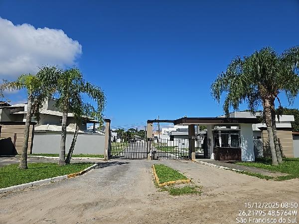 Casa em São Francisco do Sul, Iperoba, Rua Guilherme Luis Winter, N. Sn, Lt 07 Vila Ii, SC. Área: 475.84m2