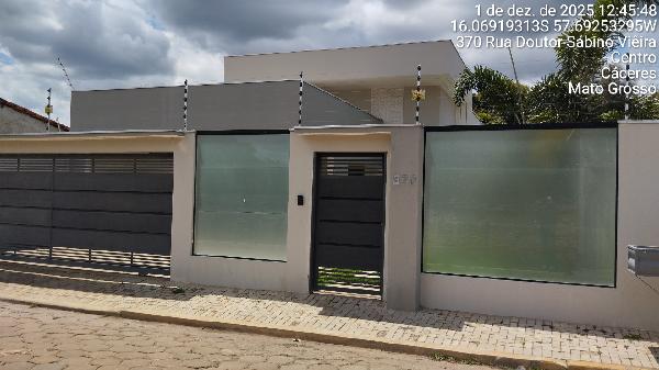 Casa em Cáceres, Centro, Rua Doutor Sabino Vieira, N. 370,, MT. Área: 260.34m2