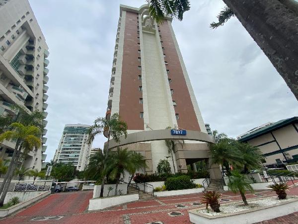 Apartamento em Rio de Janeiro, Barra Da Tijuca, Avenida Das Americas, N. 7897, Apto 1203, Lt 02, Qd B, Pal 44170, RJ. Área: 74m2