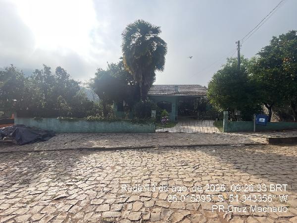 Casa em Cruz Machado, Matriz, Avenida Perimetral Leste, N. 118, Lt 01, PR. Área: 223.11m2 Casa em Cruz Machado, Matriz, Avenida Perimetral Leste, N. 118, Lt 01, PR. Área: 223.11m2