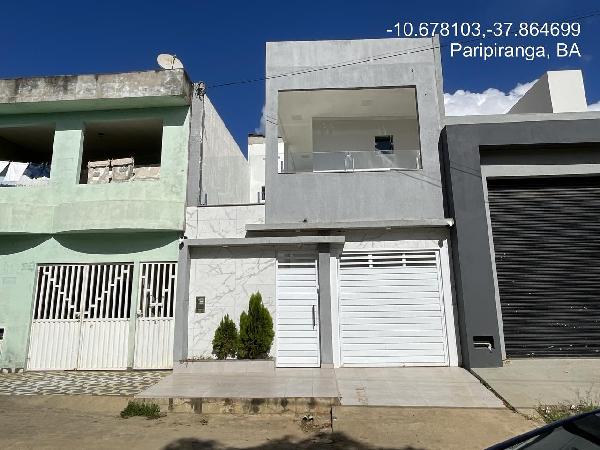 Casa em Paripiranga, Corte, Rua JoÃO Carregosa Da Trindade, N. 54, Lt 14, Qd B, 2 Pav, BA. Área: 176.48m2