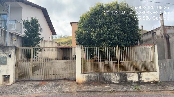 Casa em São Geraldo, Avelino Cardoso, Rua Jose Vico, N. 131, Quadra 03 Lote 13, MG. Área: 157.1m2