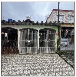 Casa em Praia Grande, Guilhermina, Rua Chile, N. 508, Cs 02 Lt 05 Qd 14, SP. Área: 106.85m2