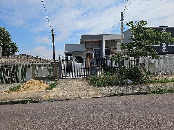 Casa em Fazenda Rio Grande, Nacoes, Avenida Venezuela, N. 541, Cs 01, PR. Área: 84m2