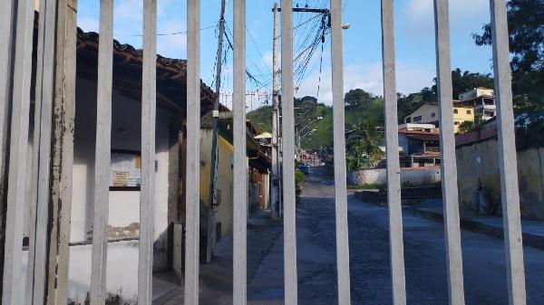 Casa em São Gonçalo, Tribobo, Rua Dalva Raposo, N. 330, Cs 16, RJ. Área: 326m2