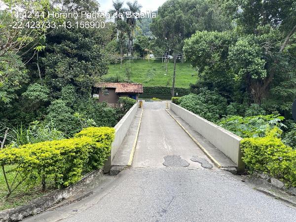 Terreno em Petrópolis, Bonsucesso, Lote Nº 8, N. 75, Quadra G, RJ. Área: 741m2