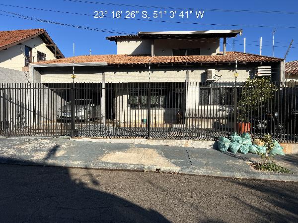 Casa em Ibiporã, Setor 3, Rua Maria Mantovani Vazzi, N. 221, Qd 01, PR. Área: 218.54m2