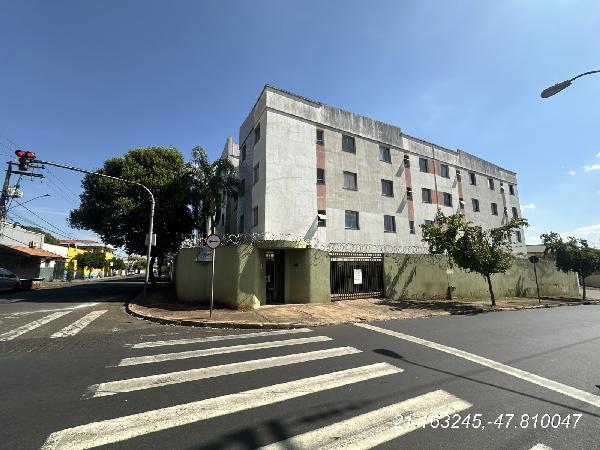 Apartamento em Ribeirão Preto, Campos Eliseos, Rua Capitao Salomao, N. 470, Apto 203, Bl 01, SP. Área: 47.8m2