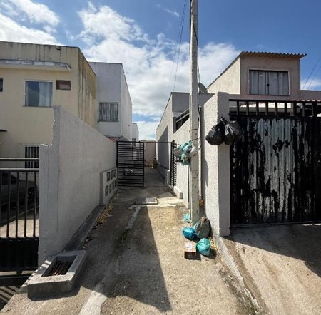 Casa em Maricá, Jardim Atlantico Leste (itaipuacu), Rua Manoel Figueiredo, N. Sn, Un 101, RJ. Área: 63.7m2