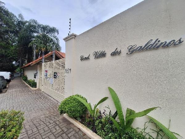 Casa em Cotia, Jardim Barbacena, Estrada Dos Galdinos, N. 857, Cs 31, SP. Área: 52m2