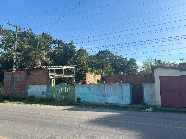 Casa em Conceição da Feira, Centro, Rua Vila Dos Coqueiros, N. Sn,, BA. Área: 205m2