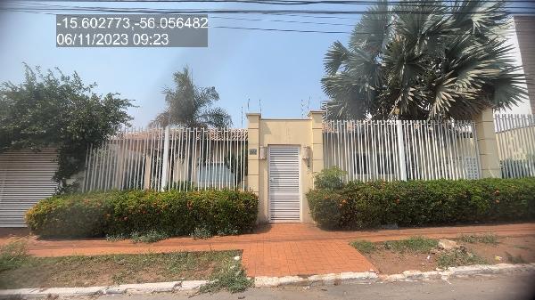 Casa em Cuiabá, Jardim Italia, Rua Palermo, N. 120, Area Remembrada, MT. Área: 338.64m2