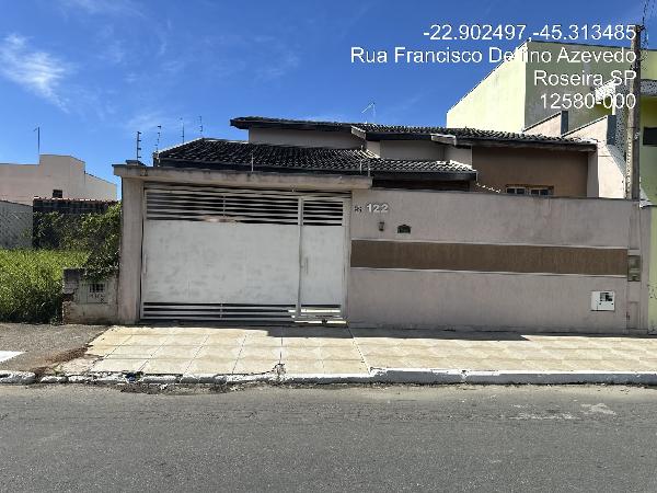 Casa em Roseira, Villa Roma, Rua Francisco Delfino Azevedo Antiga Avenida 4, N. 122, Lt 07 Qd F, SP. Área: 173.15m2