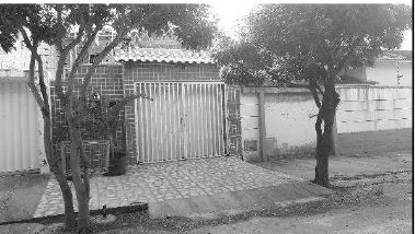 Casa em Fortaleza, Lagoa Redonda, Rua Gerardo Lima, N. 111, Lt 25 Qd 02, CE. Área: 120m2