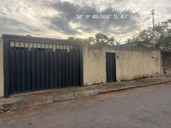 Casa em Catalão, Mae De Deus, Rua 4, N. 273, Lt 11 Qd 01, GO. Área: 78m2