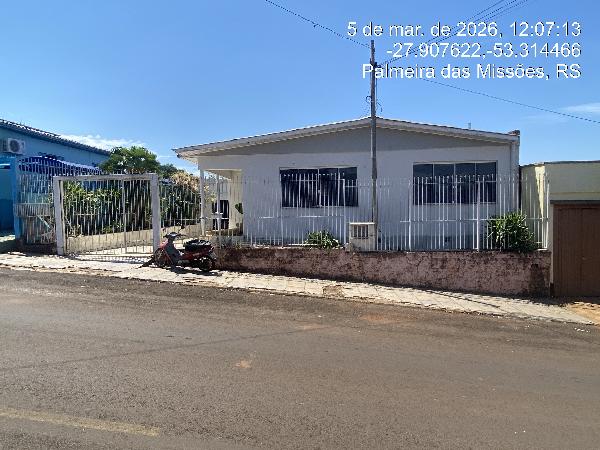 Casa em Palmeira das Missões, Centro, Rua Rio Branco, N. 209,, RS. Área: 188.8m2