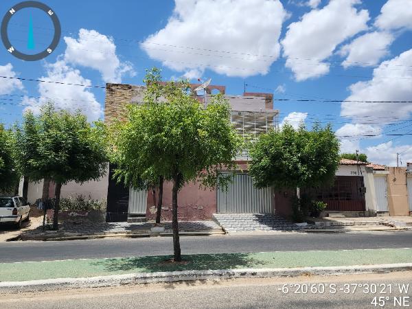 Casa em Brejo do Cruz, Centro, Rua Joao Fernandes, N. 338, TÉRreo, PB. Área: 219.32m2