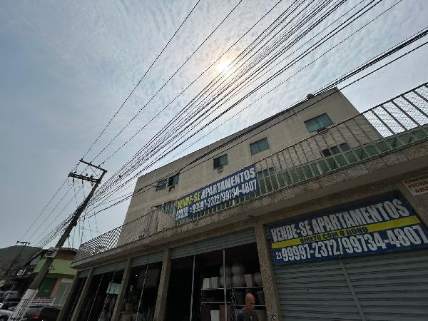 Loja em São Gonçalo, Tribobo, Rua Visconde De Santarem, N. 624, Apto 0, Loja, RJ. Área: 233.75m2