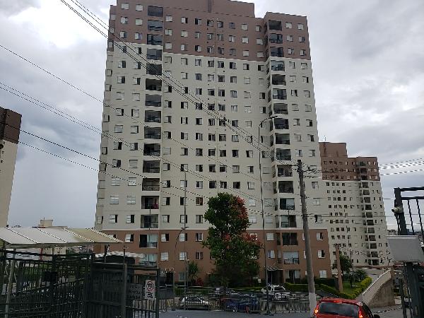 Apartamento em Carapicuíba, Vila Silviania, Estrada Do Copiuva, N. 1310, Apto 01, Bl 01, SP. Área: 66.07m2