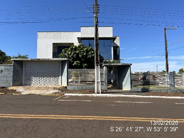 Casa em Bom Jesus do Oeste, Centro, Rua Padre Darci Esquina Coma Rua IrmÃO AmbrÓSio, N. 235,, SC. Área: 251.71m2