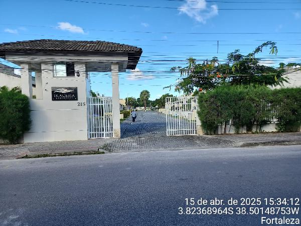 Casa em Fortaleza, Messejana, Rua Lopes Trovao, N. 215, Cs 12, CE. Área: 88.2m2
