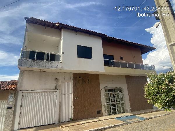 Casa em Ibotirama, Centro, Rua Solon Barreto De Novais, N. 165, 2º Pavimento, BA. Área: 90m2