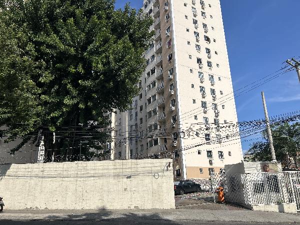 Apartamento em Rio de Janeiro, Rocha Miranda, Estrada Do Barro Vermelho, N. 484, Apto 1305, Bl 02, RJ. Área: 48m2
