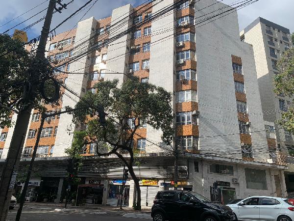 Comercial em Belo Horizonte, Santo Antonio, Avenida Prudente De Morais, N. 621, Sl 801, MG. Área: 64m2