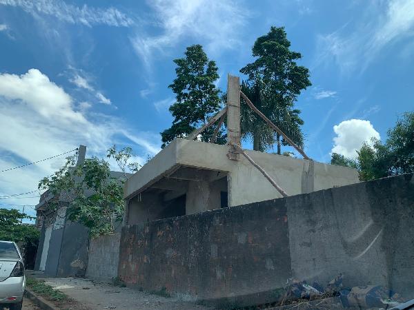 Terreno em Campos dos Goytacazes, Parque Maciel, Avenida Dr. Adao Manoel Pereira Nunes, N. Sn, Lt 824/826, RJ. Área: 415.2m2