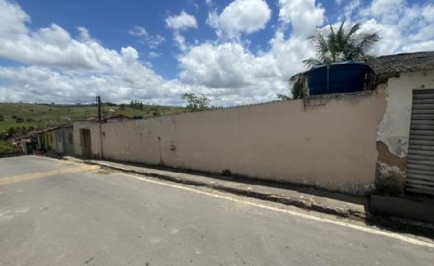 Casa em Ibateguara, Centro, Rua Jose Alves, N. 250, AL. Área: 200m2 Casa em Ibateguara, Centro, Rua Jose Alves, N. 250, AL. Área: 200m2