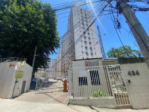 Apartamento em Rio de Janeiro, Rocha Miranda, Estrada Do Barro Vermelho, N. 484, Apto 1208, Bl 04, RJ. Área: 48m2
