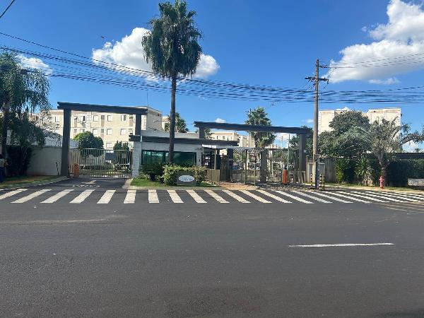 Apartamento em Ribeirão Preto, Residencial Jequitiba, Avenida Professora Edul Rangel Rabello, N. 405, Apto 403, Bl 28, SP. Área: 41.85m2