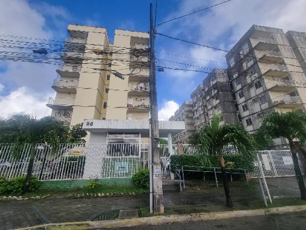Apartamento em Paulista, Centro, Via Local B, N. 25, Apto 03, Lt C5 Qd C Bl C, PE. Área: 50.23m2