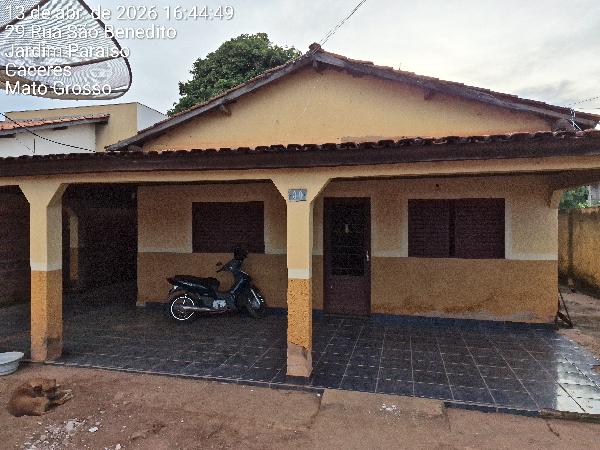 Casa em Cáceres, Jardim Paraiso, Rua Sao Benedito, N. 30, Qd 04 Lt 15, MT. Área: 242.24m2