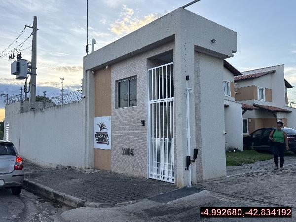 Casa em Teresina, Santa Maria, Rua Maria Mirto De Sa, N. 2165,, PI. Área: 60.86m2