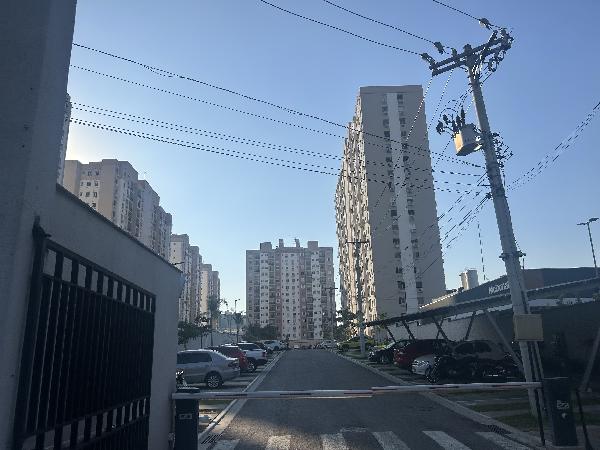 Apartamento em Rio de Janeiro, Vista Alegre, Estrada Da Agua Grande, N. 1725, Apto 501, Lt 01 Pal 49424, RJ. Área: 57m2