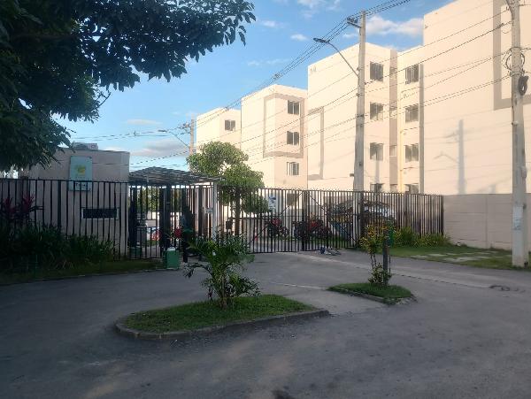 Apartamento em São Gonçalo, Trindade, Rua Itaocara, N. Sn, Apto 201, Bl 10, RJ. Área: 40.54m2