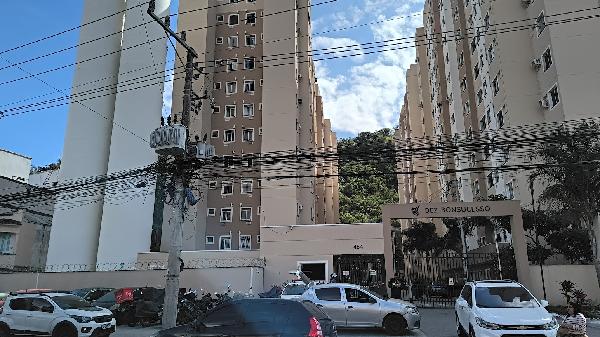 Apartamento em Rio de Janeiro, Bonsucesso, Avenida Itaoca, N. 464, Apto 306, Lt 01 Bl 02, RJ. Área: 40.89m2