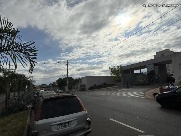 Apartamento em Ribeirão Preto, Cahacaras Pedro Corr, Avenida Eduardo Andrea Matarazzo, N. 6130, Apto 704, Torre 10 7º Pavimento, SP. Área: 47.85m2